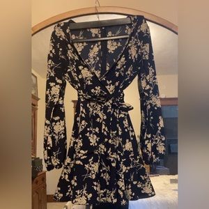 lightweight long sleeve navy floral dress